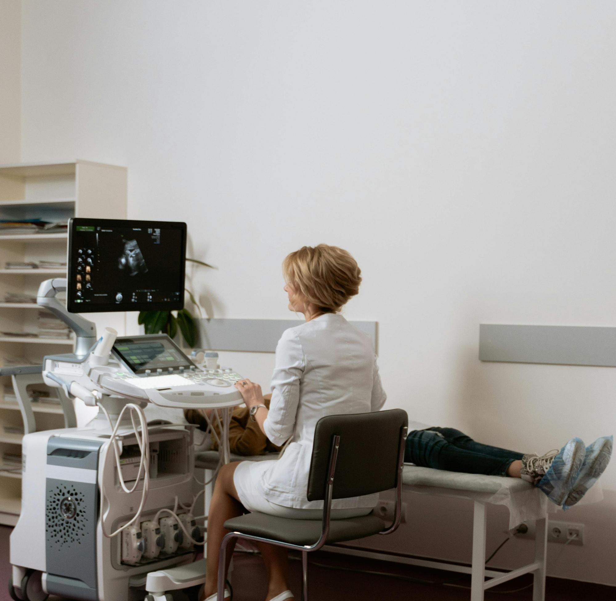 Акушерия және гинекология (ересектер, балалар)