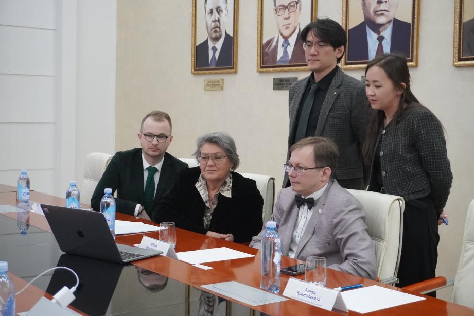 Дэгу медициналық колледжі — Glocal University 30 (DHC), Оңтүстік Корея, Карағанды медициналық университетіне сапармен келді.