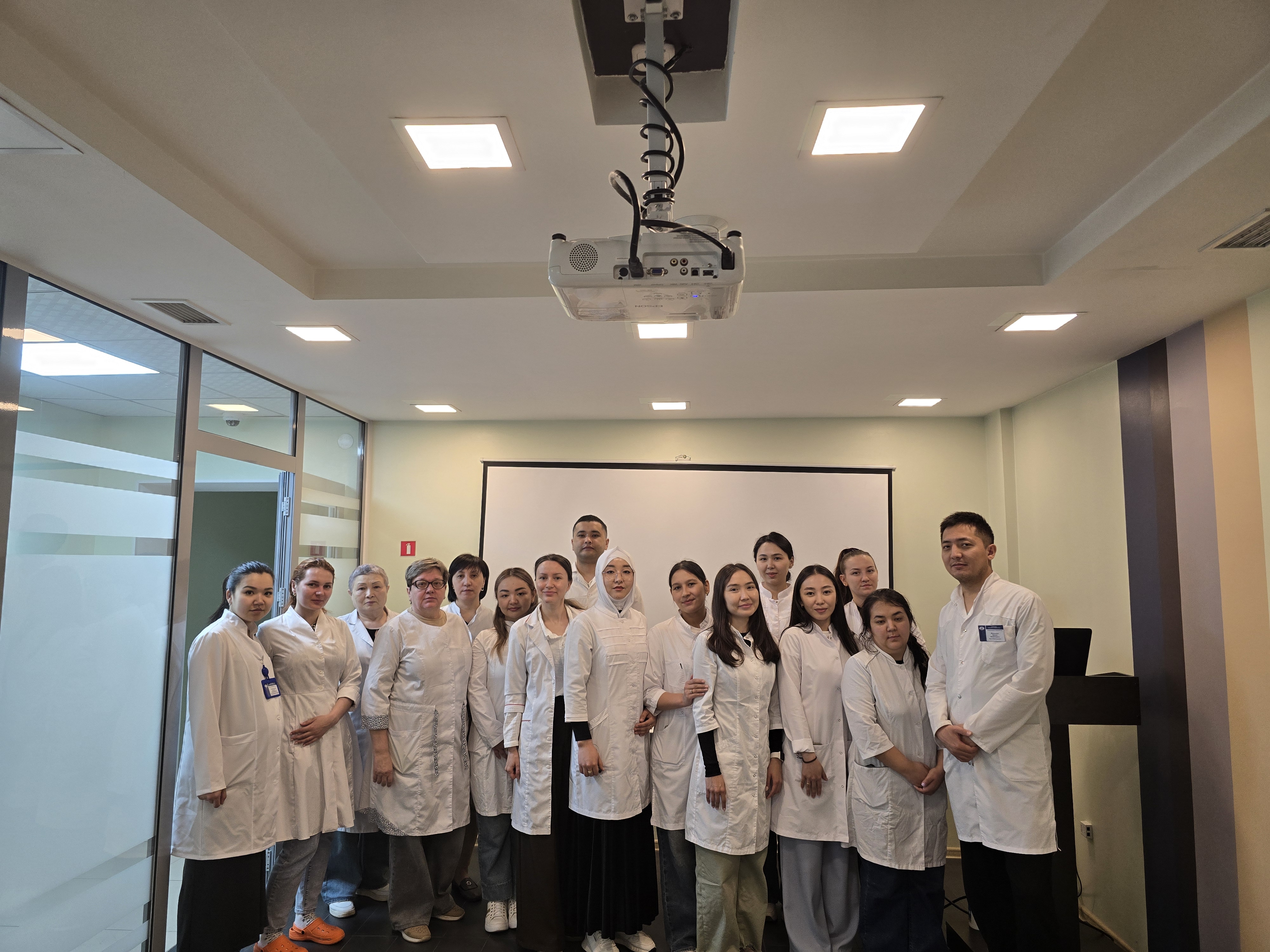 Contribution to vaccination culture: panel discussion within the framework of the Immunization Week