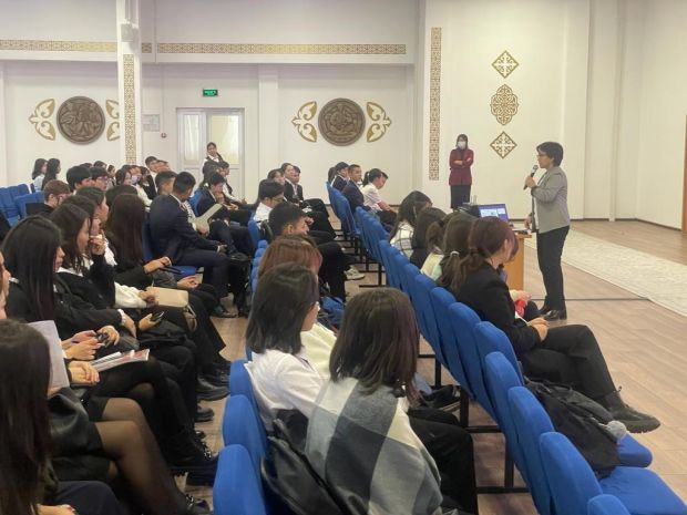 Мамандық таңдауға көмектесеміз