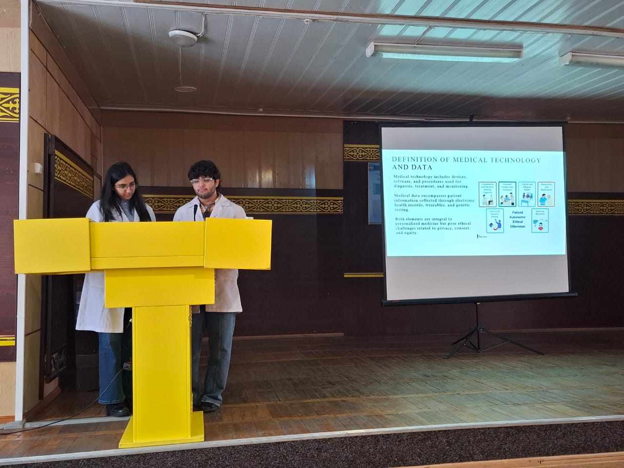 Current issues of medical and professional ethics were discussed with the students of the International Medical Faculty