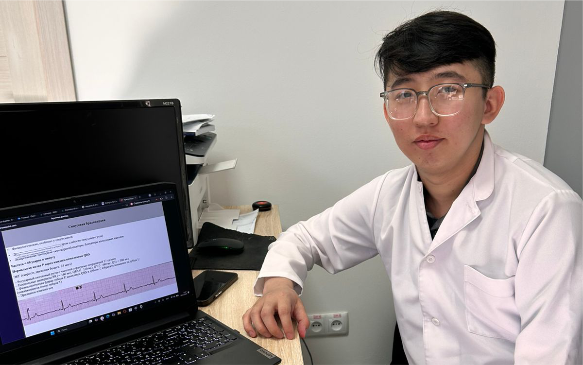 Interns of the Department of Family Medicine Participated in the Regular International Scientific Student Club Meeting