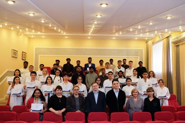 Дәстүрлі эссе байқауы