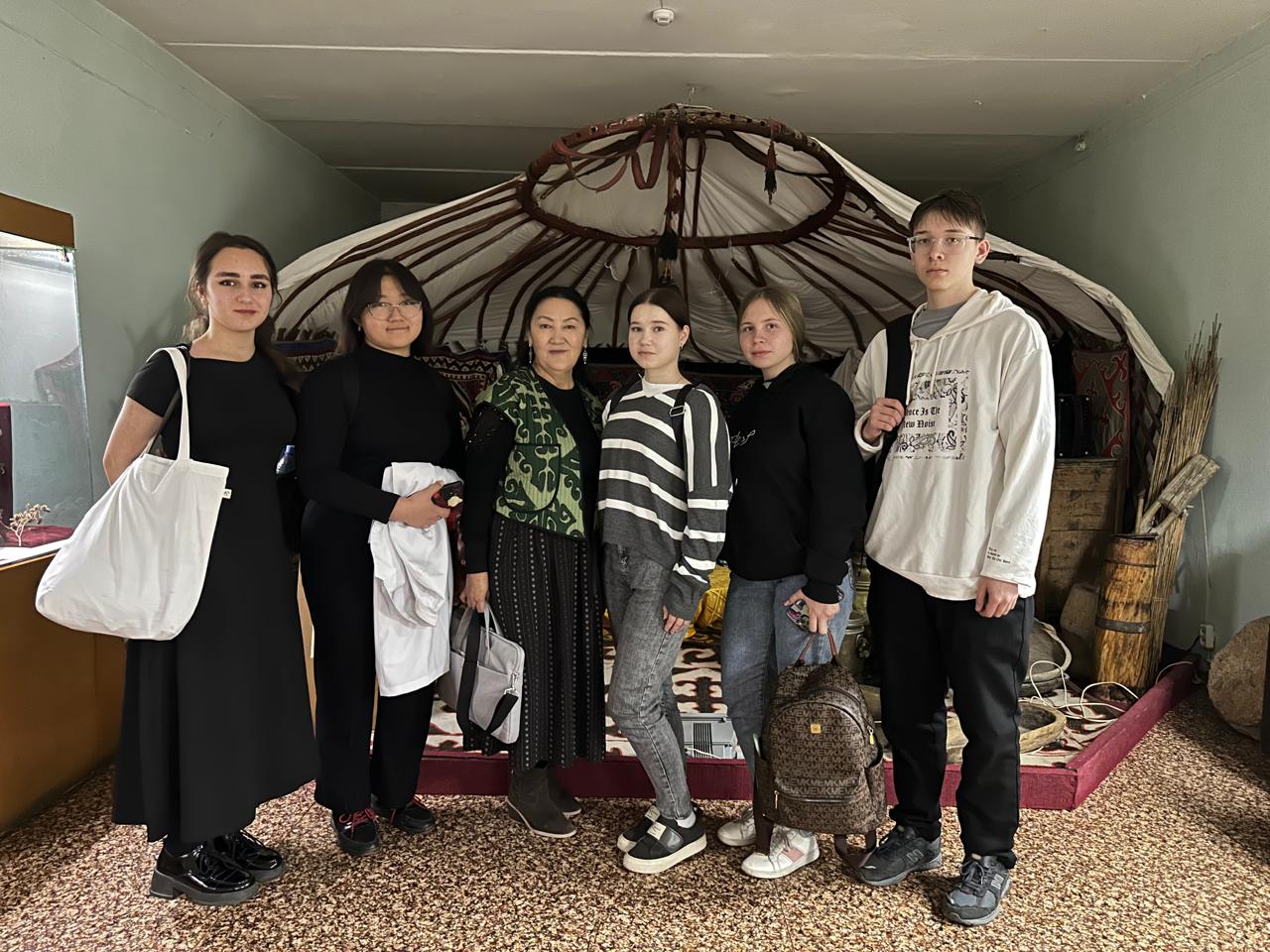 Обучающиеся ОП «Лечебное дело» (уровень ТиПО) посетили Музей археологии и этнографии